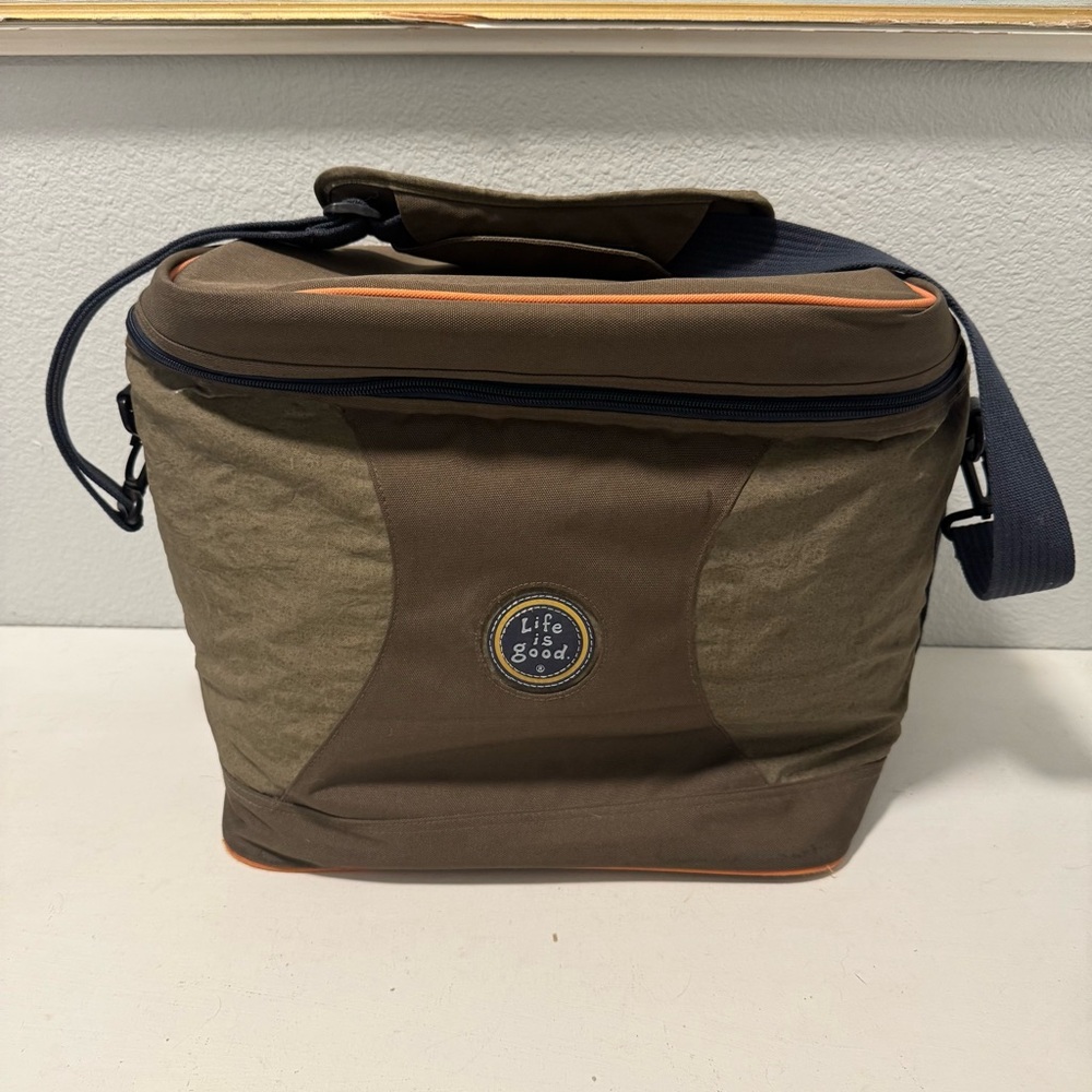 Life is Good Insulted Softbody Lunch Bag Pack Adjustable Shoulder Strap Brown
